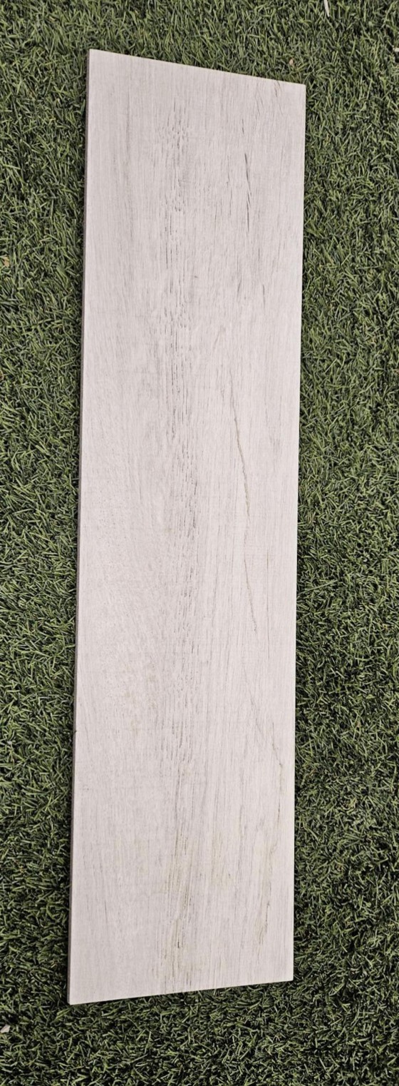 NB17787 Wood Living Maple Floor Tile 150x600mm - 10.7m²